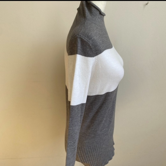 French Connection rolled turtleneck grey white sweater Xsmall - Picture 2 of 3